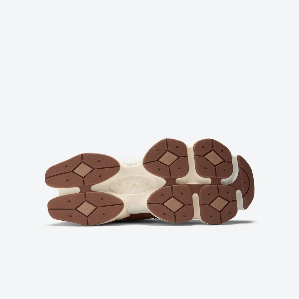 NB 9060 "Timberwolf"