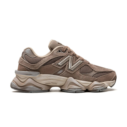 NB 9060 "Mushroom Brown"